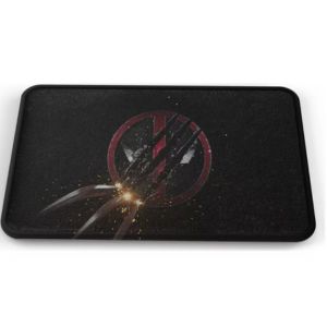 Tapete Marvel Deadpool 3 Logo Wolverine Baño Lavable 50x80cm